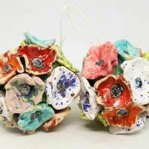 handmade pomysły na prezenty na święta wyjątkowa ceramiczna bombka na choinkę