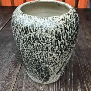 handmade ceramika wazon ręcznie wytoczony z gliny