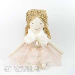 lalka szmaciana w pudrowej sukience lala, bawełna, włóczka