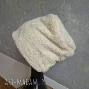 czapka milutki miś ciepła na podszewce, super zime boks waliz, zima