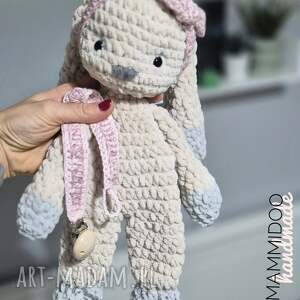 Króliczek przytulanka dla maluszka zawieszka w zestawie