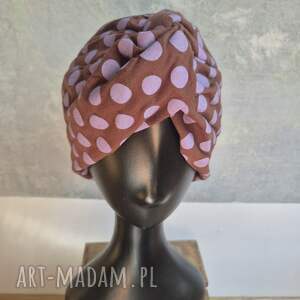 Turban brązowy fioletowe grochy w stylu retro uszyty z dzianiny orient