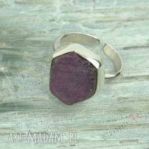 Regulowany pierścionek z rubinem, srebro