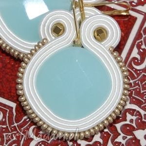 kolczyki sutasz kremowo - lazurowe ślub, soutache, jadeit, turkus złote