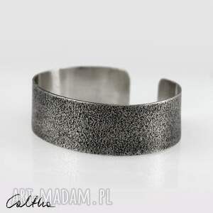 piasek - metalowa bransoleta 2 cm 1900 15 kolorze srebra, minimalistyczna
