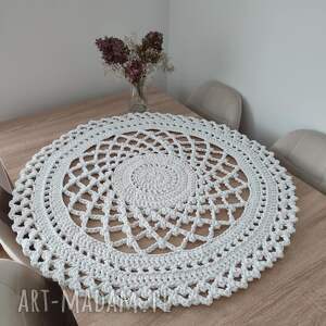 serweta ze sznurka bawełnianego szydełkowa ozdobna 90cm