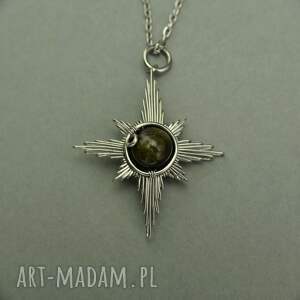 Wisiorek róża wiatrów z obsydianem złocistym - wire wrapping