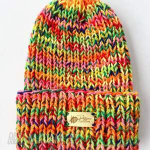 Kolorowa czapka damska handmade na zimę - ciepła i miękka