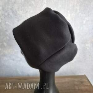 Czapka wiosenna uniwersalna na podszewce damska męska unisex