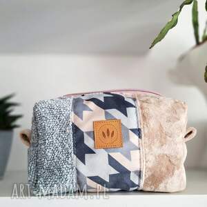 pomysł na świąteczne prezenty Pastelowa średnia kosmetyczka Lahti