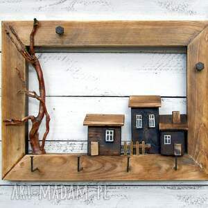 wieszak na klucze i drobiazgi - ramka z domkami dekoracja ścianę drewniane