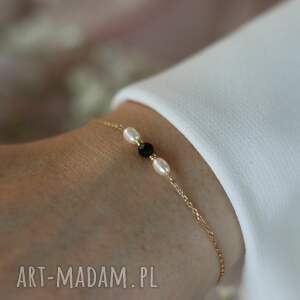 bransoletka urodzinowa - sierpień onyks kamienie naturalne, bransoleta z perłami