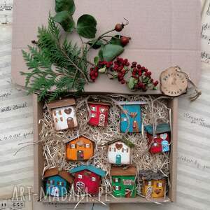 dekoracje świąteczne ozdobne drewniane domki do powieszenia no 9 drewna