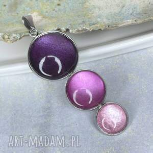 Potrójny o perłowym blasku e26/m10, fioletowy wisiorek