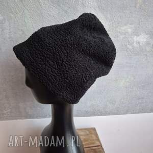 Czapka czarny baranek sztuczne futerko uniwersalny na podszewce bardzo