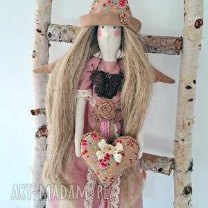 pastelowy róż, anioł stróż, prezent chrzciny