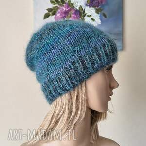 RĘCZNIE NA DRUTACH - Zimowe morze miła, puchata czapka z merino