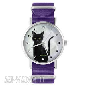 zegarek - czarny kot, cyfry fioletowy, nylonowy kociary klasyczny