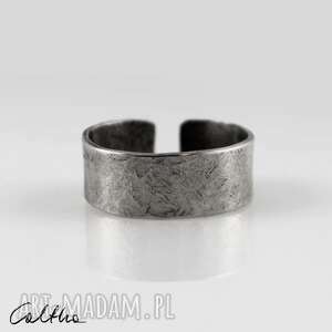 kamień - srebrny pierścionek 191129 01, pierścinek obrączka, szeroki