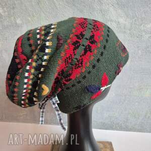 Czapka damska wełniana wzory boho na podszewce dobra