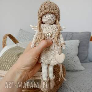 Prezent Szydełkowy aniołek - ecru - na szydełku, do pokoju