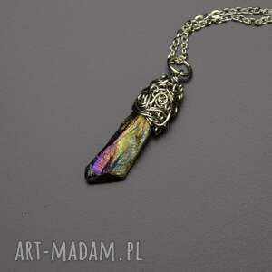 handmade wisiorki wisiorek talizman kwarc tytanowy surowy kolorowy aura wire wrapping