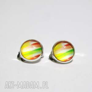 klipsy - trójkąty kolorowe, tęczowe szkło niej mamy