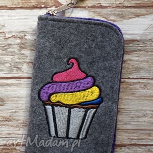 happyart filcowe etui na telefon - cupcake, prezent, chwost, pokrowiec