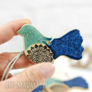 Turkusowe ptaszki w locie - ceramiczne ozdoby wiszące