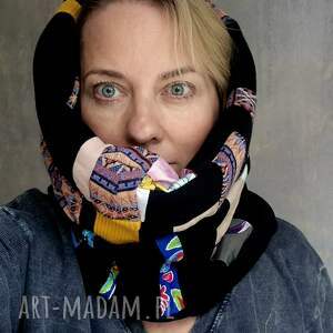 Kolorowy komin damski handmade z różnych tkanin