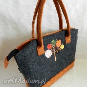 handmade torebki filcowa torba na jesień z haftem - retro drzewko