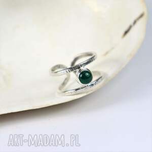 pierścionek srebrny z naturalnym agatem zielonym - otwarty