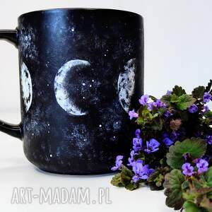 ręcznie malowany kubek, fazy księżyca, kosmos, witchcore, zaćmienie. kubek