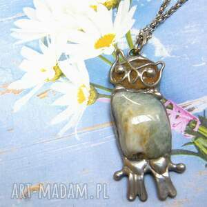 wisiorek z łańcuszkiem sowa akwamarynem, kamień amulet, pomysł