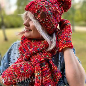 Ręcznie robiona czapka damska handmade na chłodne dni