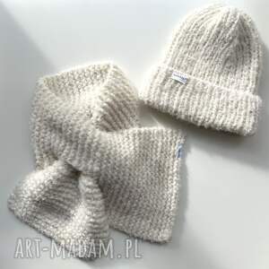 Wełniany zestaw czapka szalik Boucle alpaka wełna handmade ręcznie