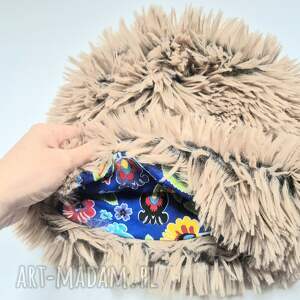 czapka sztuczne futro kolor jasny brąz rękodzieło na podszewce pojedynczy