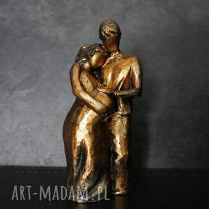 rzeźba z gipsu, rodzina, ogniste złoto, wys 10 cm, zakochani walentynki