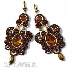 brązowo kremowe kolczyki sutasz