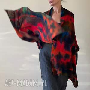 z wełny merino z czerwienią, szal wełniany, prezent