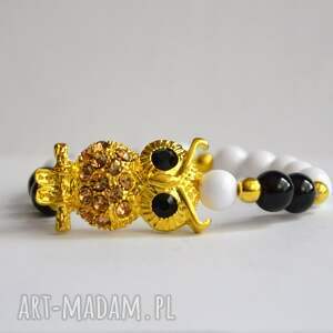 handmade bracelet by sis: cyrkoniowa sowa w biało-czarnych koralach
