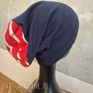 czapka granatowa na podszewce uniwersalna świetna na codzienne noszenie boks