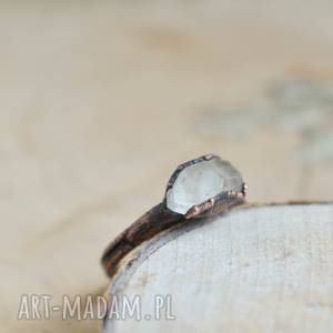 kryształ górski - pierścionek elektroformowany z miedzi, biżuteria