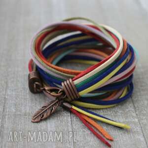 handmade boho kolorowa podwójnie zawijana bransoleta z chwostem z piórkiem