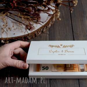 pudełko personalizowane etui na pieniądze - drewniana koperta personalizowany