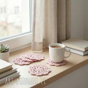 zestaw 6 szydełkowych podkładek pod kubki - 100 bawełna styl boho różowe