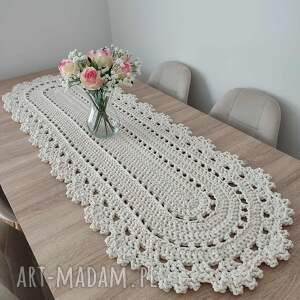 Bieżnik owalny szydełkowy ze sznurka bawełnianego 50x150 cm