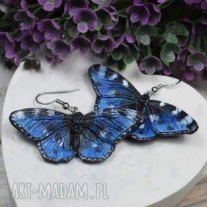 motyle - kolczyki wiszące w odcieniach niebieskiego, granatu i czerni