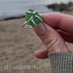 atelier cykada pierścionek szkło morskie niepowtarzalna biżuteria oryginalna