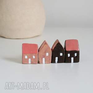 Ceramiczne domki dekoracyjne - ręcznie robiona ozdoba
